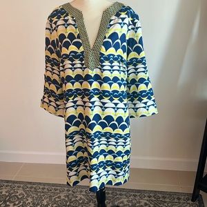 Silk, J.McLaughlin shift dress, size L, perfect condition, vibrant colors.